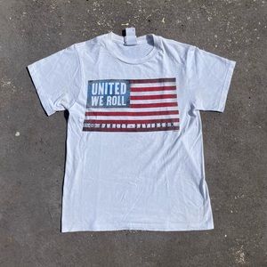 Rare Harley Davison “United We Roll” Motorcycle tee